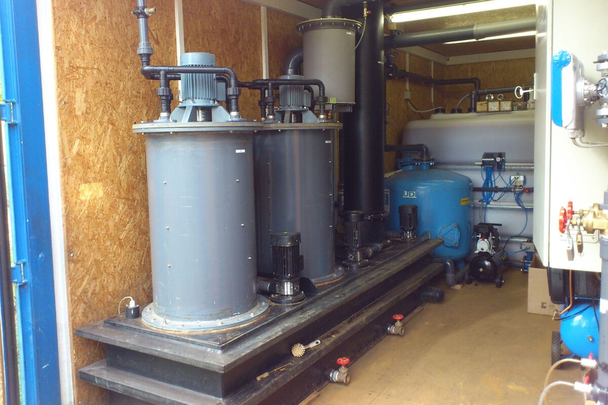 Der patentierte Scheibenstripper ist eine innovative Umwelttechnik zur Entfernung leichtflüchtiger Schadstoffe aus dem Wasser